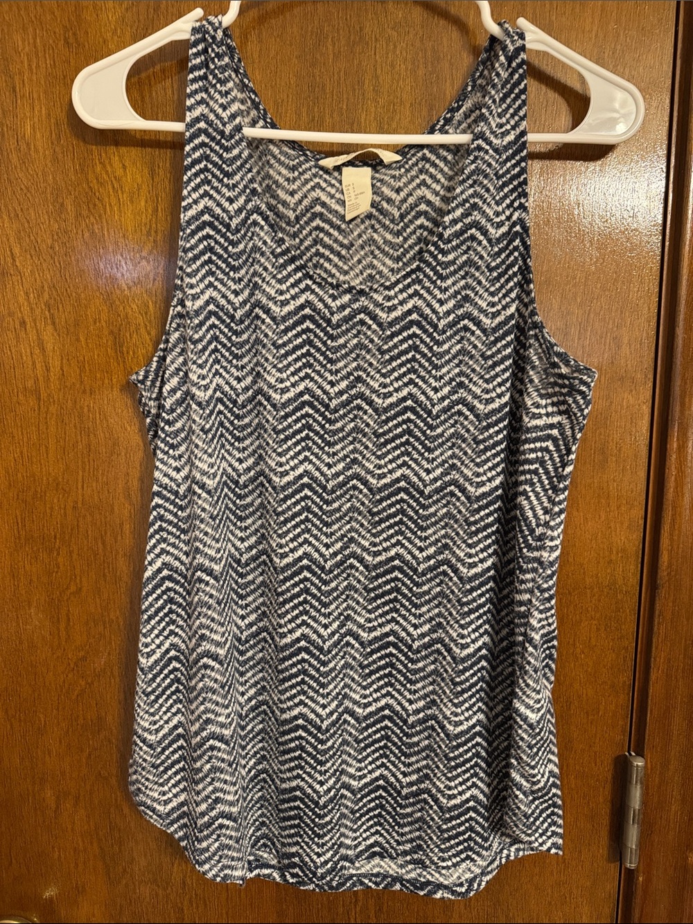 H&M Navy and White Tank Top - Casual Sleeveless Scoop Neck